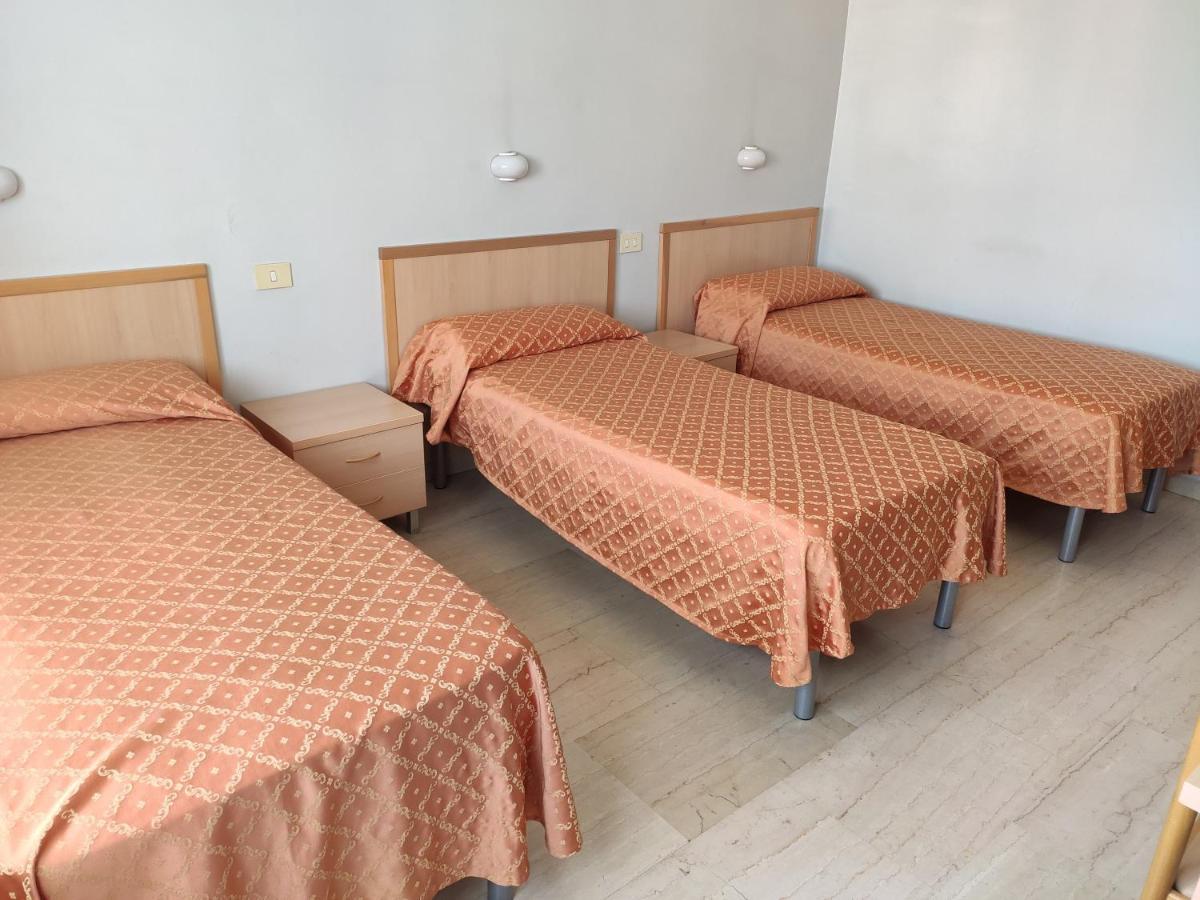 Hotel San Juan De Ribera, Casa Per Ferie Rzym Zewnętrze zdjęcie